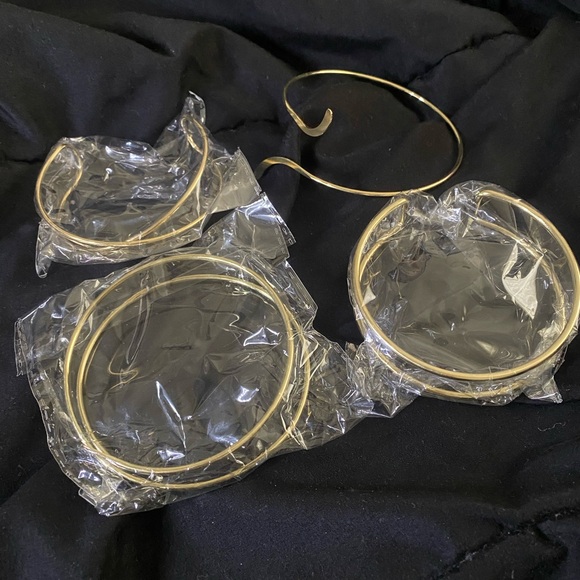 Accessories - 5 gold arm cuffs